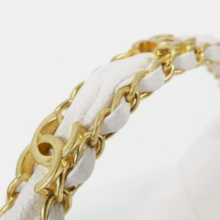 Pre Owned Chanel White Leather Chain Clutch