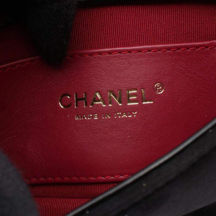 Pre Owned Chanel Matelasse Waist Bag Leather Black