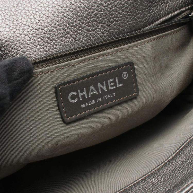 Pre Owned Chanel Matelasse Backpack Leather Silver