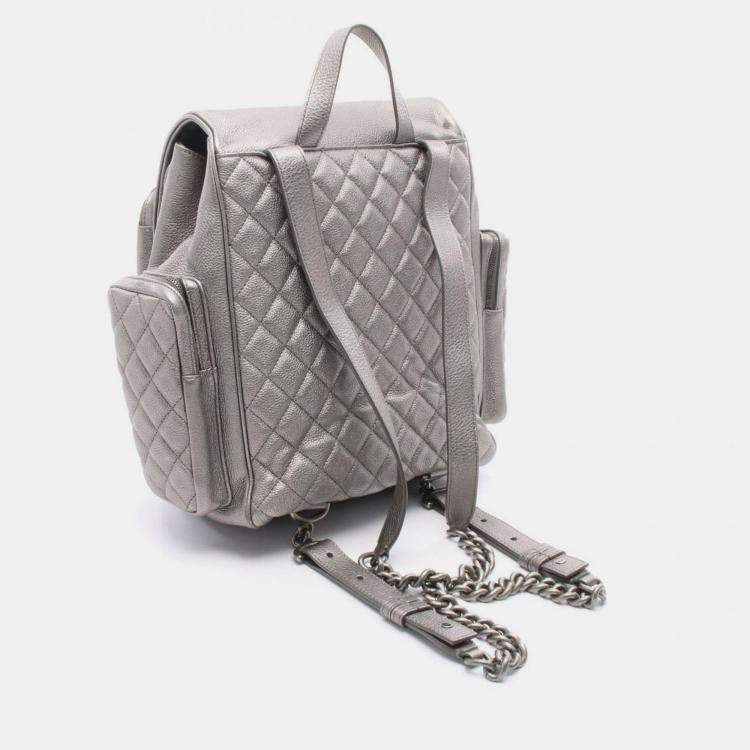 Pre Owned Chanel Matelasse Backpack Leather Silver