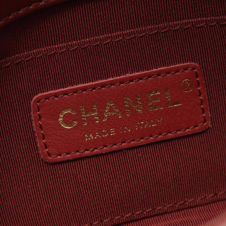 Pre Owned Chanel Matelasse Shoulder Bag Lambskin Leather Bordeaux