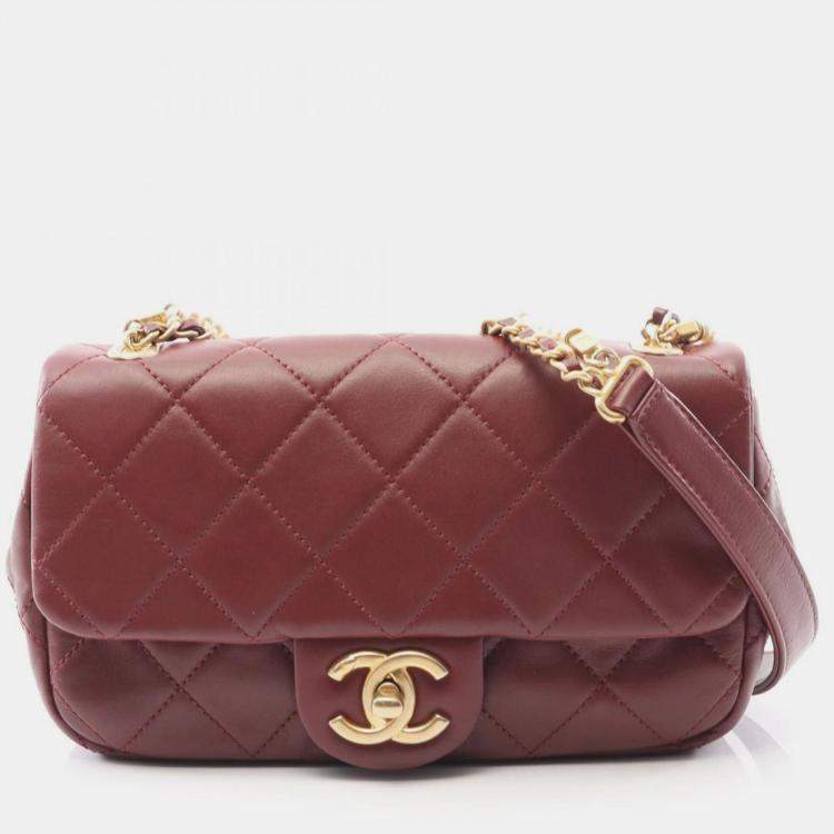 Pre Owned Chanel Matelasse Shoulder Bag Lambskin Leather Bordeaux