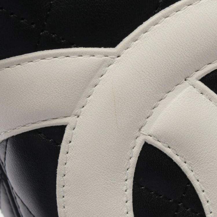 Pre Owned Chanel Cambon Line Small Tote Bag Leather Black And White