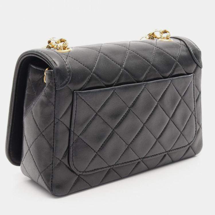 Pre Owned Chanel Matelasse Shoulder Bag Lambskin (Sheepskin) Black