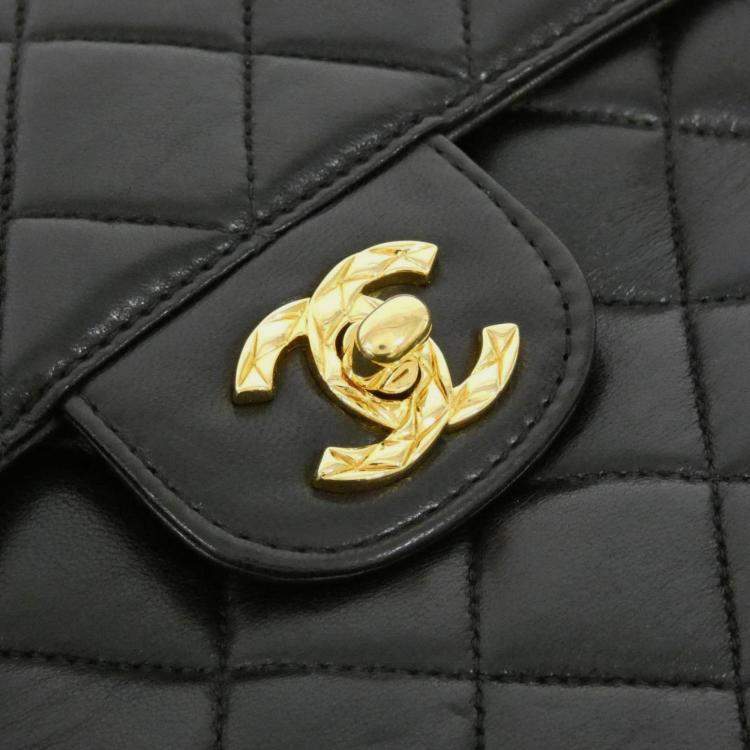 Pre Owned Chanel Black Lambskin Leather Shoulder Bag