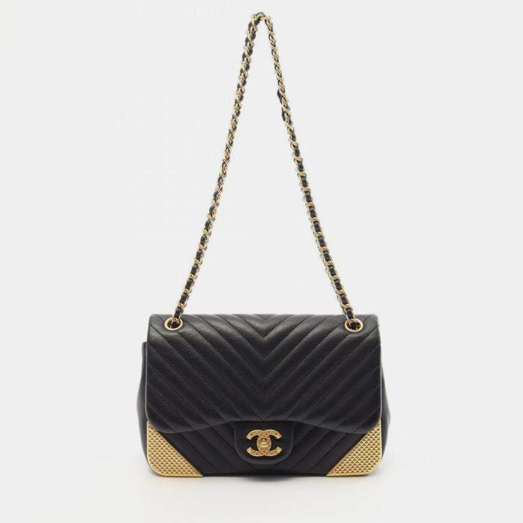 Pre Owned Chanel V-Stitch Shoulder Bag In Lambskin Leather Black