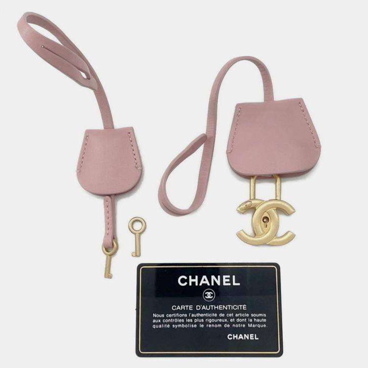 مملوكة مسبقًا Chanel Cc Filigree Tweed Vanity Bag Small Chain Shoulder