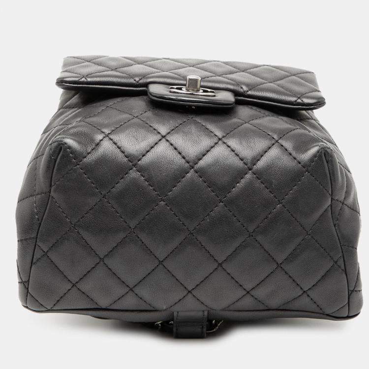 Pre Owned Chanel Black Small CC Calfskin Drawstring Flap Backpack