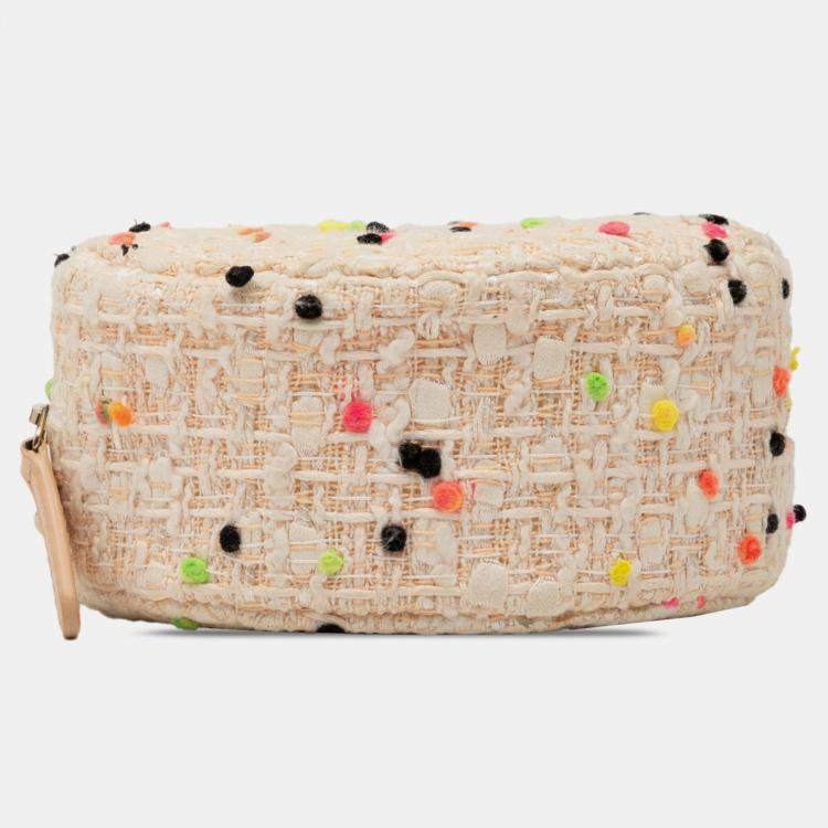 مملوكة مسبقًا Chanel Brown CC Quilted Tweed Round Crossbody