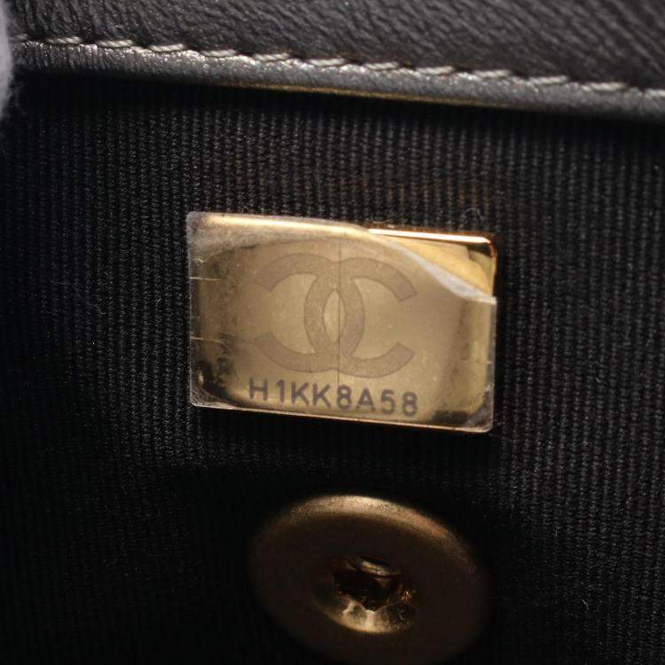 Pre Owned Chanel Matelasse Shoulder Bag Leather Silver