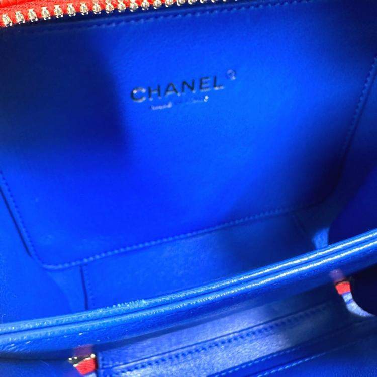 Pre Owned Chanel Coco Mark Cc Filigree Vanity Bag Tricolor Shoulder Caviar Leather Red
