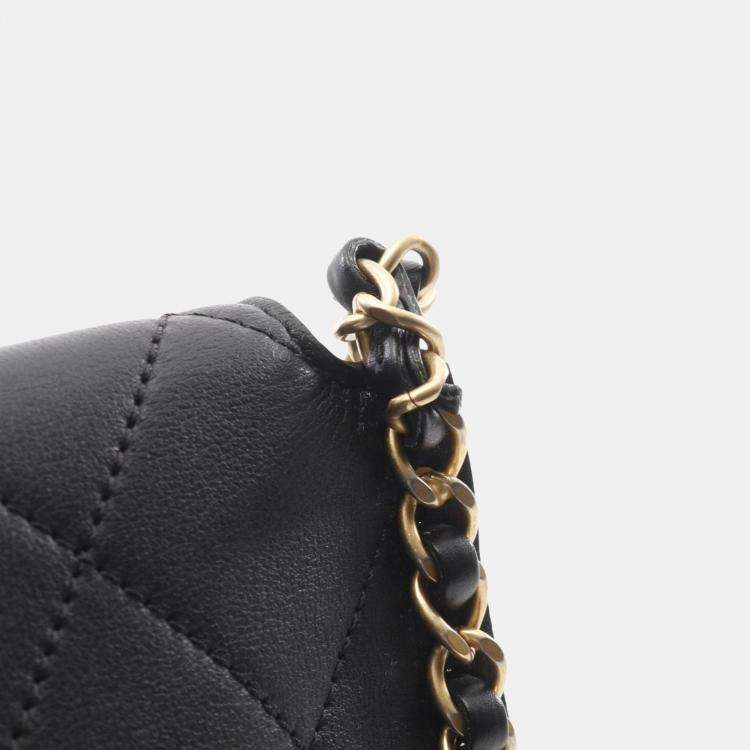 Pre Owned Chanel Matelasse Shoulder Bag Lambskin Leather Black