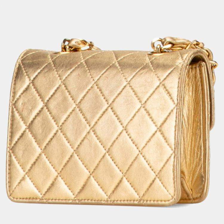 مملوكة مسبقًا Chanel Mini Matelasse Coco Mark Chain Shoulder Bag In Gold Lambskin