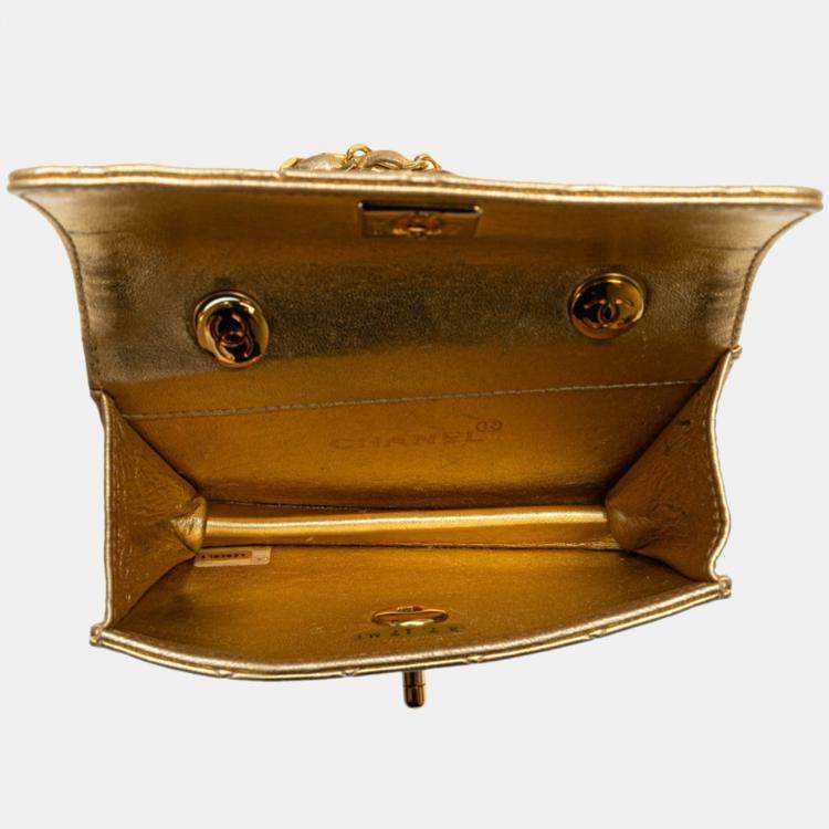 مملوكة مسبقًا Chanel Mini Matelasse Coco Mark Chain Shoulder Bag In Gold Lambskin