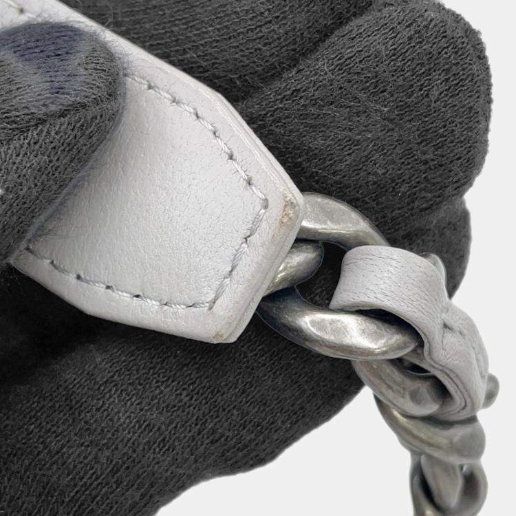 Pre Owned Chanel Chain Wallet With Coco Mark And Matelasse Pattern 19 Lambskin