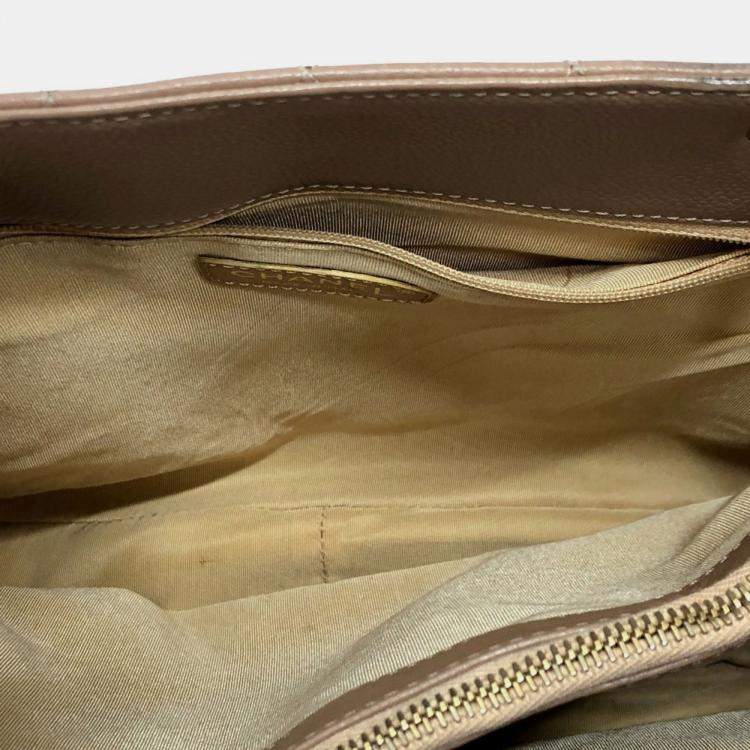 مملوكة مسبقًا Chanel Deka Coco Cc Mark Tote Bag Matelasse Double Chain Shoulder Caviar Skin Beige