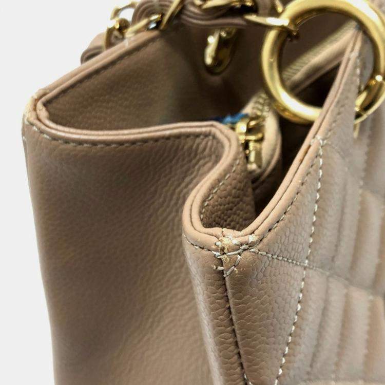 مملوكة مسبقًا Chanel Deka Coco Cc Mark Tote Bag Matelasse Double Chain Shoulder Caviar Skin Beige