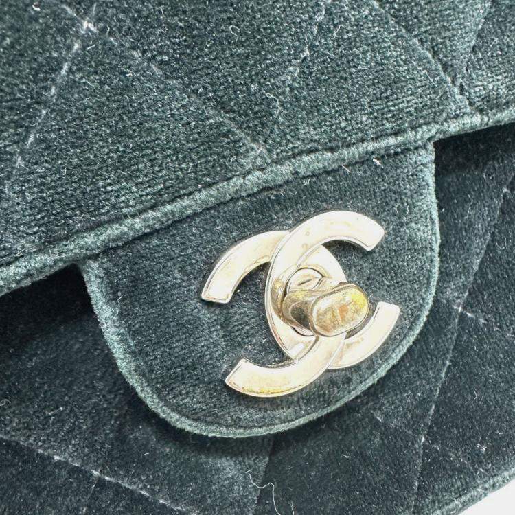 Pre Owned Chanel Matelasse Chain Backpack Velour Black