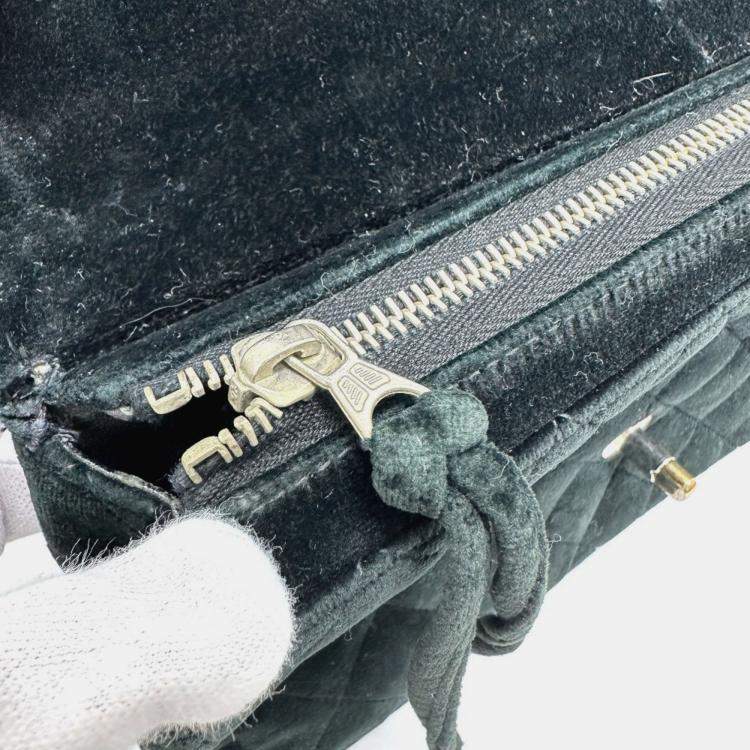 Pre Owned Chanel Matelasse Chain Backpack Velour Black