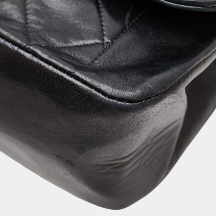 مملوكة مسبقًا Chanel Diana Matelasse Coco Mark Chain Shoulder Bag In Black Lambskin