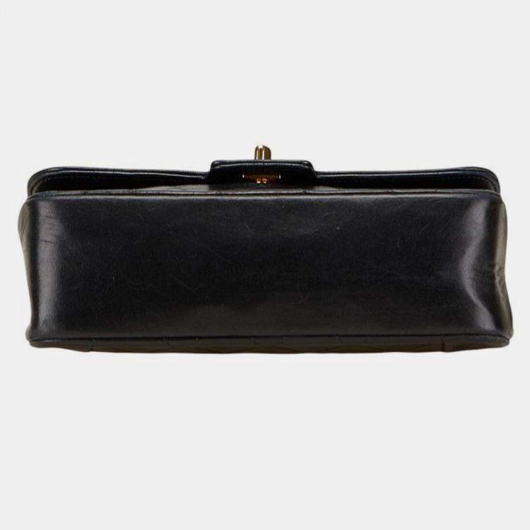 مملوكة مسبقًا Chanel Diana Matelasse Coco Mark Chain Shoulder Bag In Black Lambskin