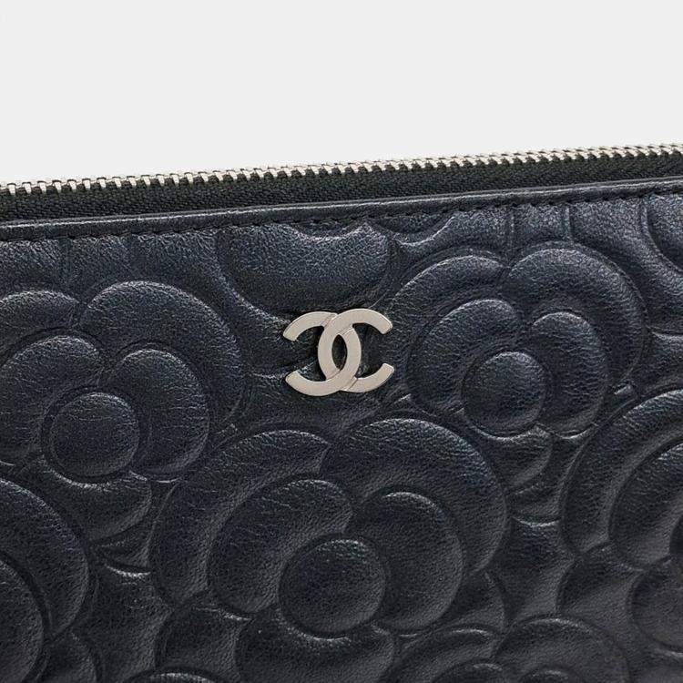 Pre Owned Chanel Blue Leather Camellia Clutch