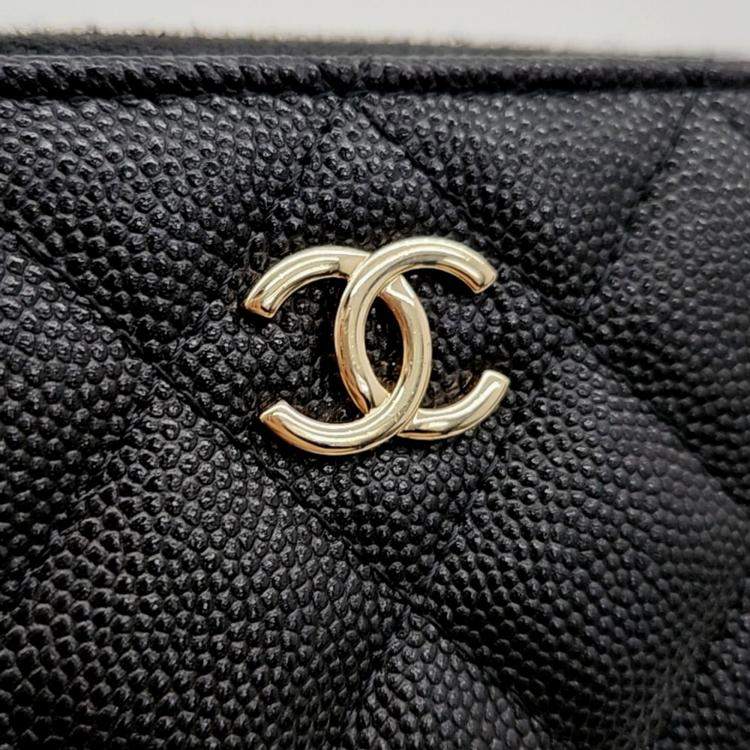 Pre Owned Chanel Black Caviar Leather Caviar Chain Card Holder