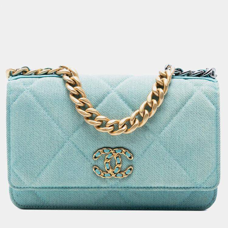 Pre Owned Chanel Blue Denim 19 Flap Wallet On Chain