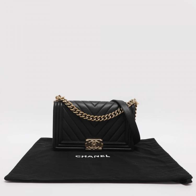 Pre Owned Chanel Boy Medium Black Quilted Leather Flap bag