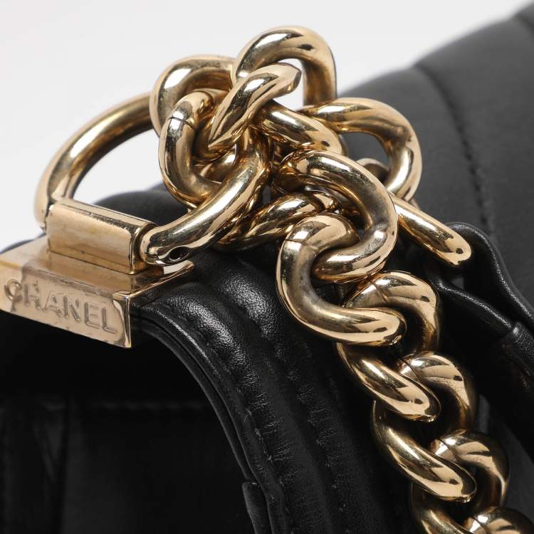 Pre Owned Chanel Boy Medium Black Quilted Leather Flap bag