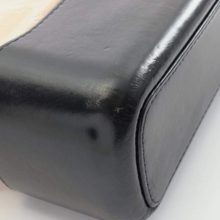 Pre Owned Chanel Gabrielle Large Leather Shoulder Bag