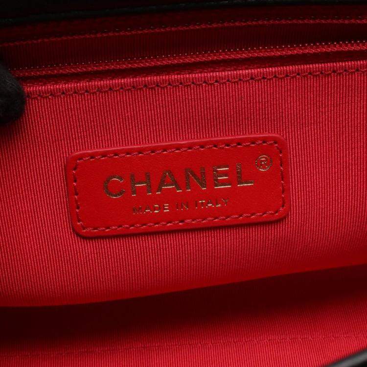 Pre Owned Chanel Enchained Black Leather Flap Bag