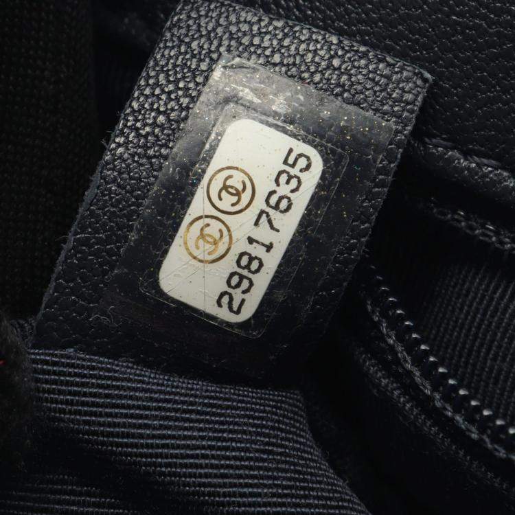 Pre Owned Chanel 19 Navy Blue Leather Shoulder Bag