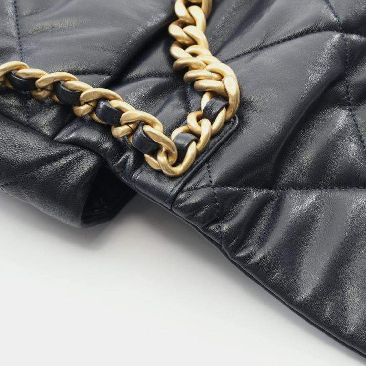 Pre Owned Chanel 19 Navy Blue Leather Shoulder Bag
