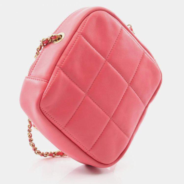 مملوكة مسبقًا Chanel Diamond CC Pink Quilted Shoulder Bag