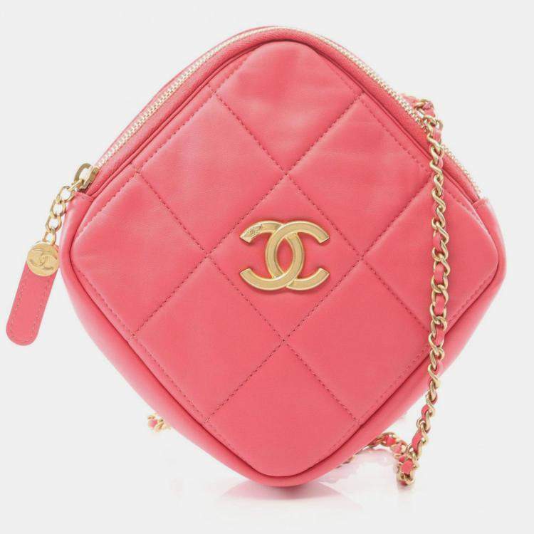مملوكة مسبقًا Chanel Diamond CC Pink Quilted Shoulder Bag