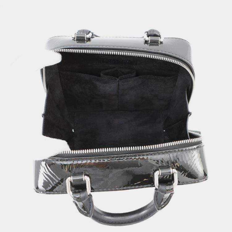 Pre Owned Chanel Vanity Black Patent Leather