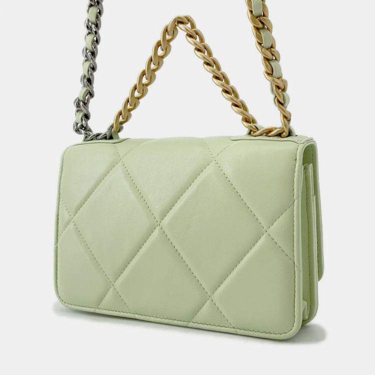 Pre Owned Chanel Chanel19 Chain Wallet Light Green Lambskin