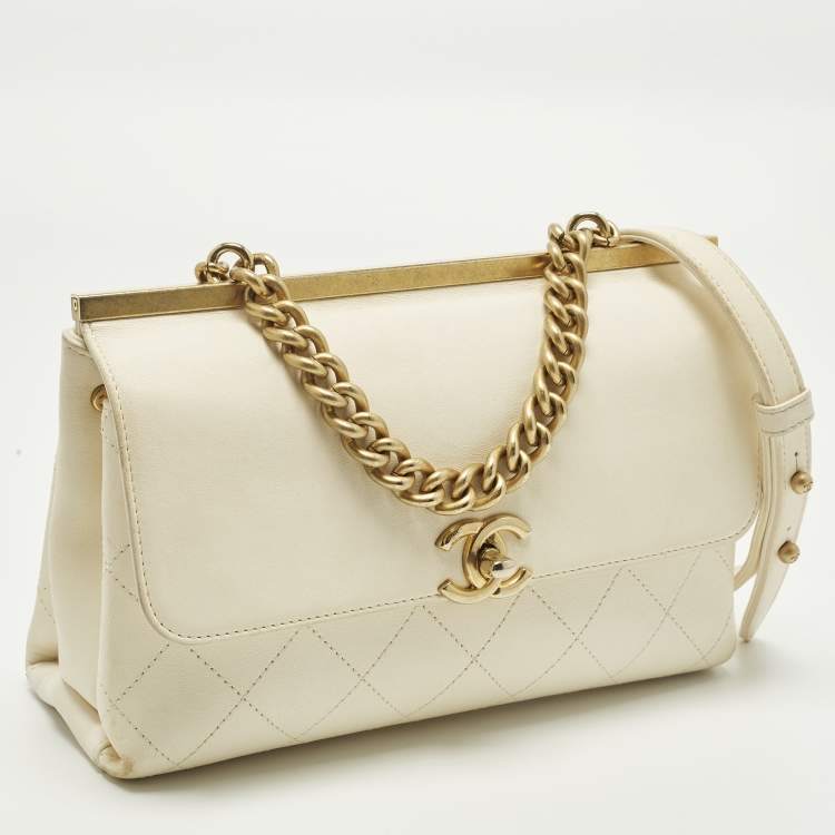 Pre Owned Chanel Coco Luxe Small Off White Quilted Leather Flap Bag