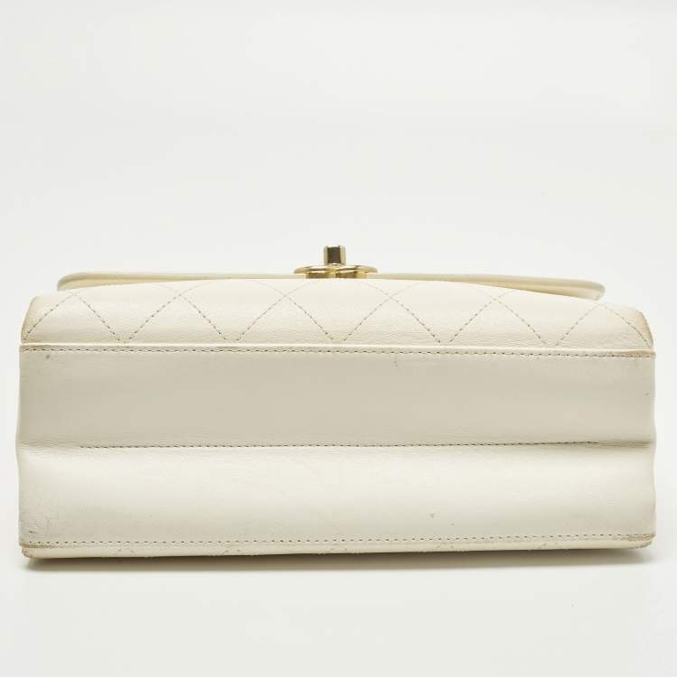 Pre Owned Chanel Coco Luxe Small Off White Quilted Leather Flap Bag