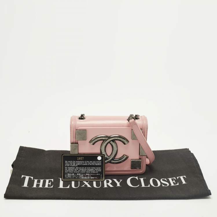 Pre Owned Chanel Boy Brick Pink Quilted Leather and Plexiglass Flap Bag