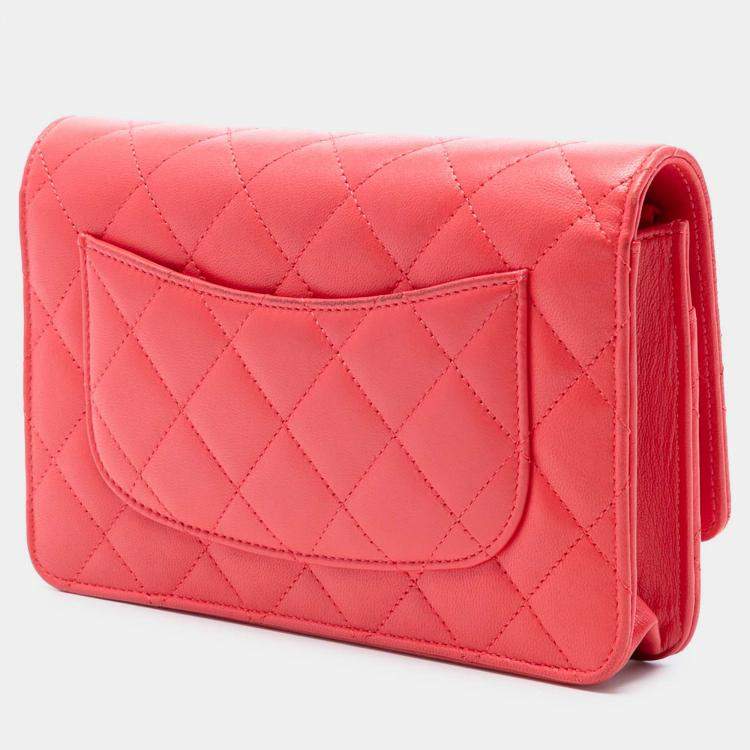 Pre Owned Chanel Red CC Quilted Lambskin Wallet on Chain