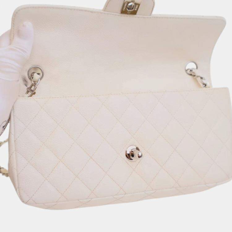 Pre Owned Chanel White Classic Caviar East West Single Flap