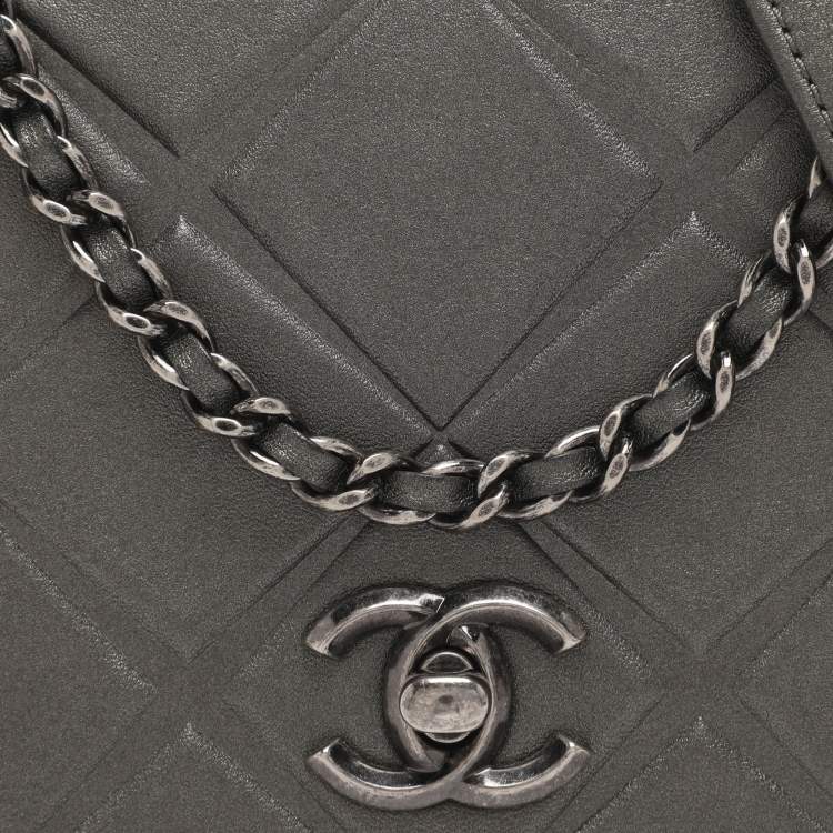 Pre Owned Chanel Propeller Mini Metallic Grey Leather Flap Bag