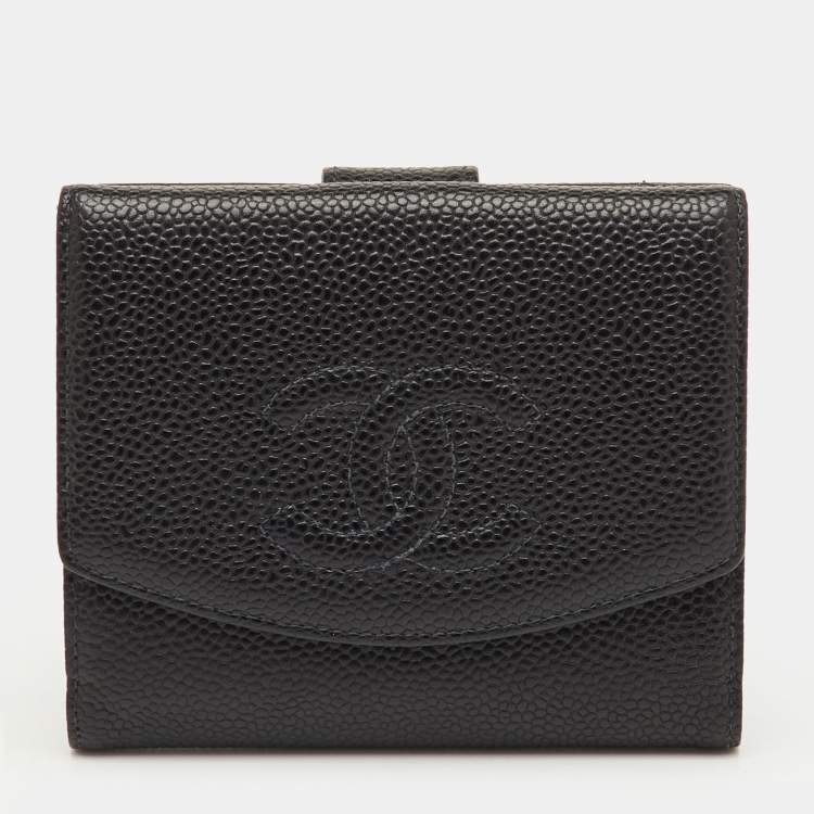 Pre Owned Chanel Black Caviar Leather CC Interlocking Compact Wallet