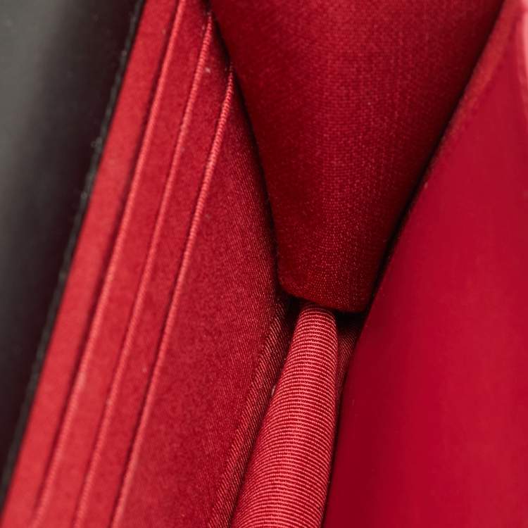 Pre Owned Chanel CC Gabrielle Navy Blue/Black Quilted Leather Wallet On Chain