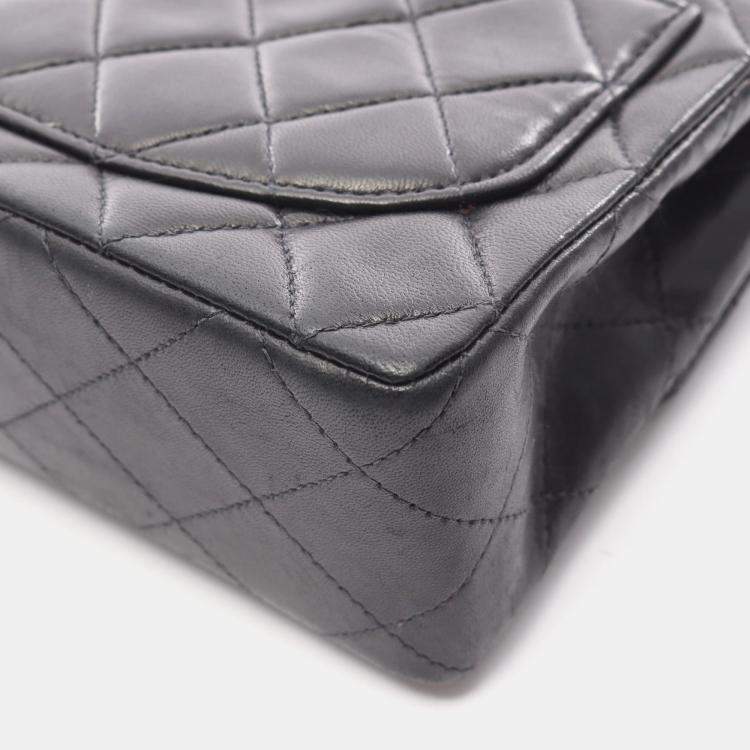 Pre Owned Chanel Turnlock Flap Leather Shoulder Bag