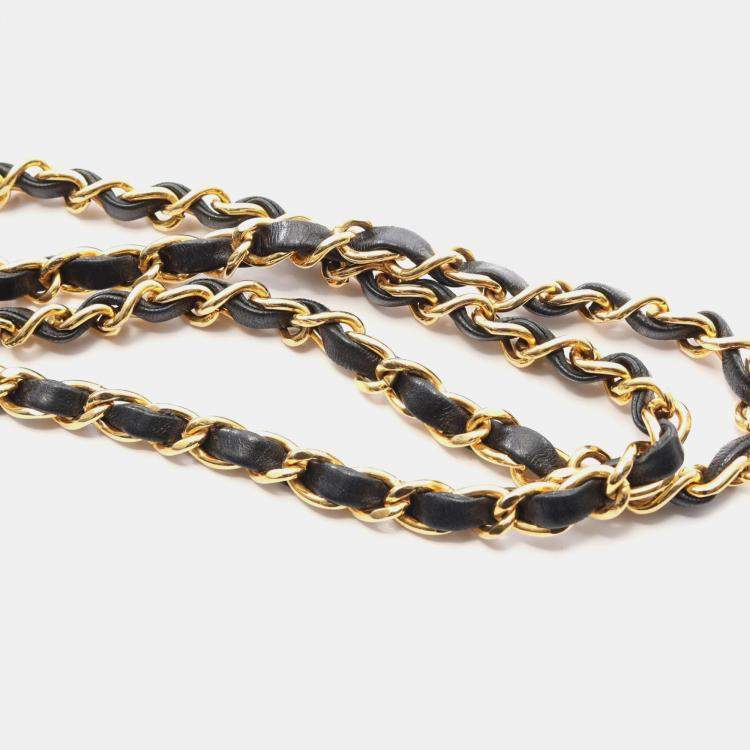 مملوكة مسبقًا حقيبة شانيل قابلة للطي بقفل أسود جلدية للكتف