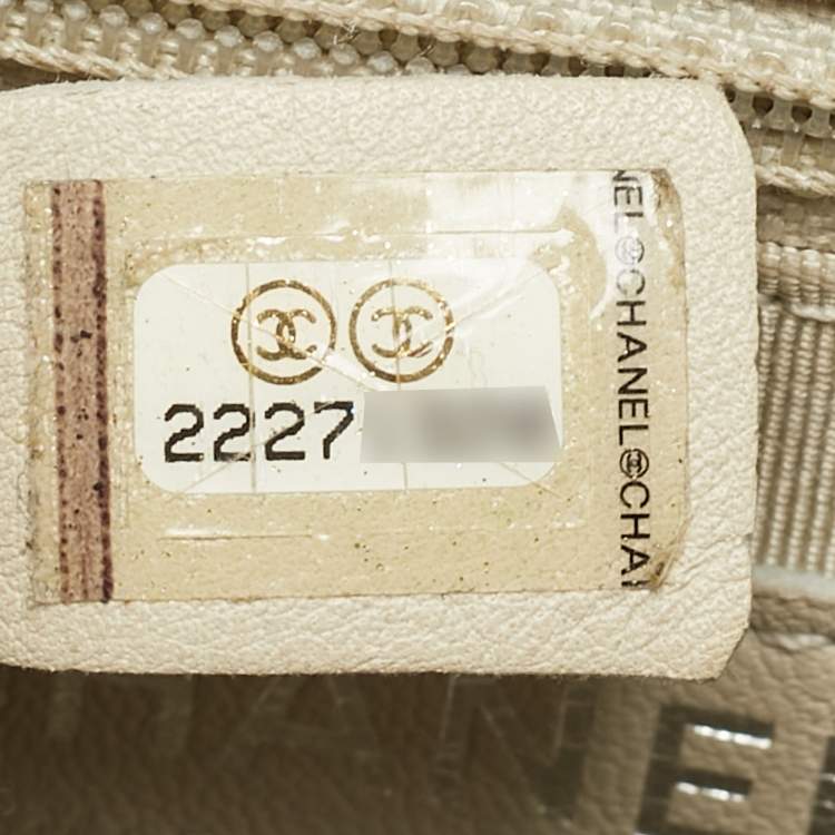 Pre Owned Chanel Chain Around Navy Blue Quilted Leather Bag