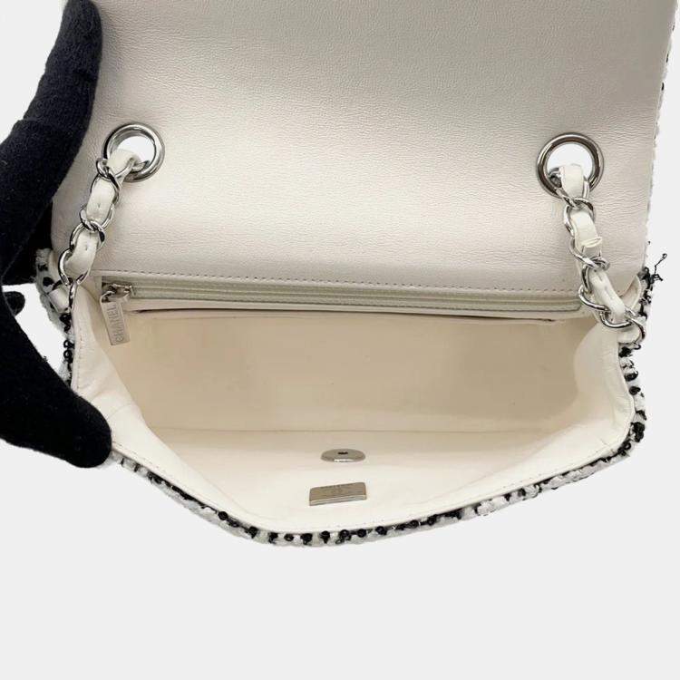 Pre Owned Chanel Mini Matelasse Chain shoulder White/Black Tweed